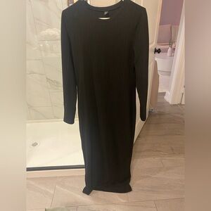 Jersey Knit Black Long Sleeve Maxi Dresss